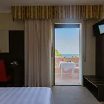 Fabricia Hotell 4*