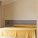 Fabricia Hotell